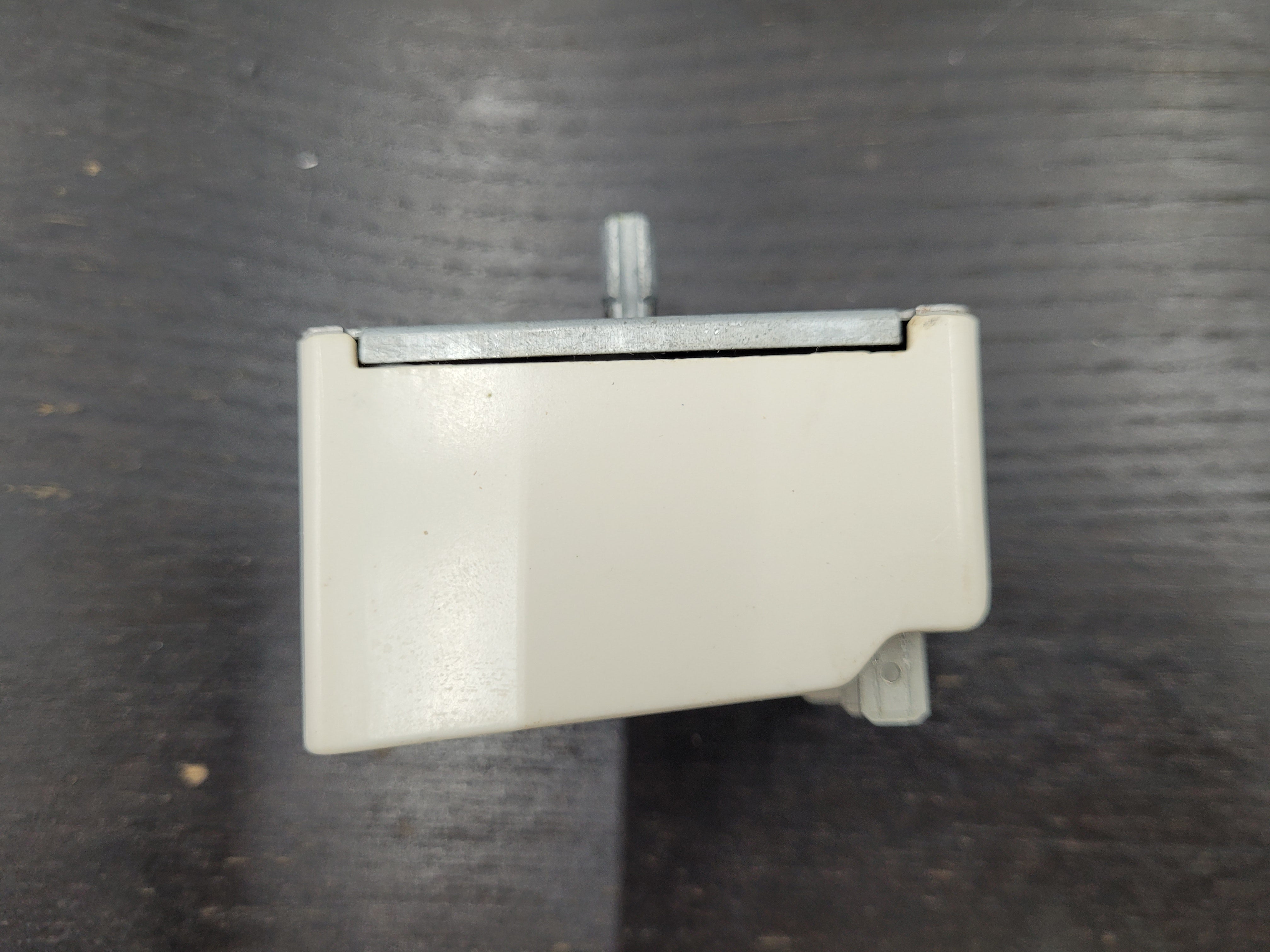Whirlpool Stove Surface Element Infinite Switch 3148952 Whirlpool Stove Surface Element Infinite Switch 3148952